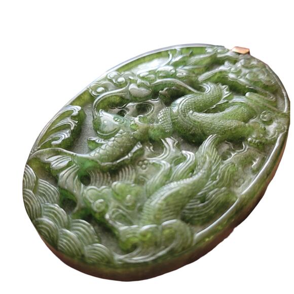 Stunning AKR Amy Kahn Russell Carved Nephrite Jade Pendant - Picture 1 of 10